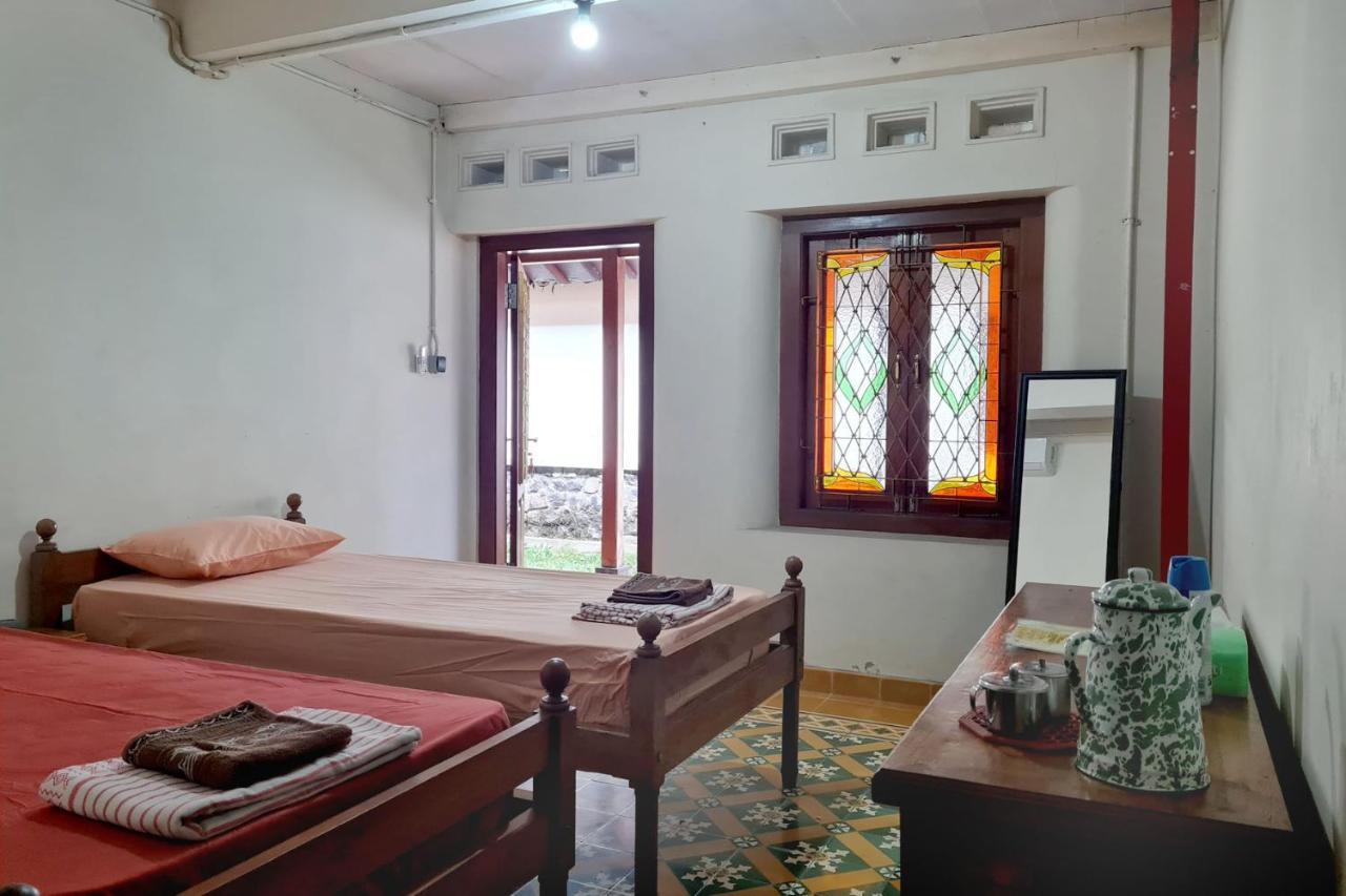 Omah Pitoe Yogya Homestay Yogyakarta Bagian luar foto