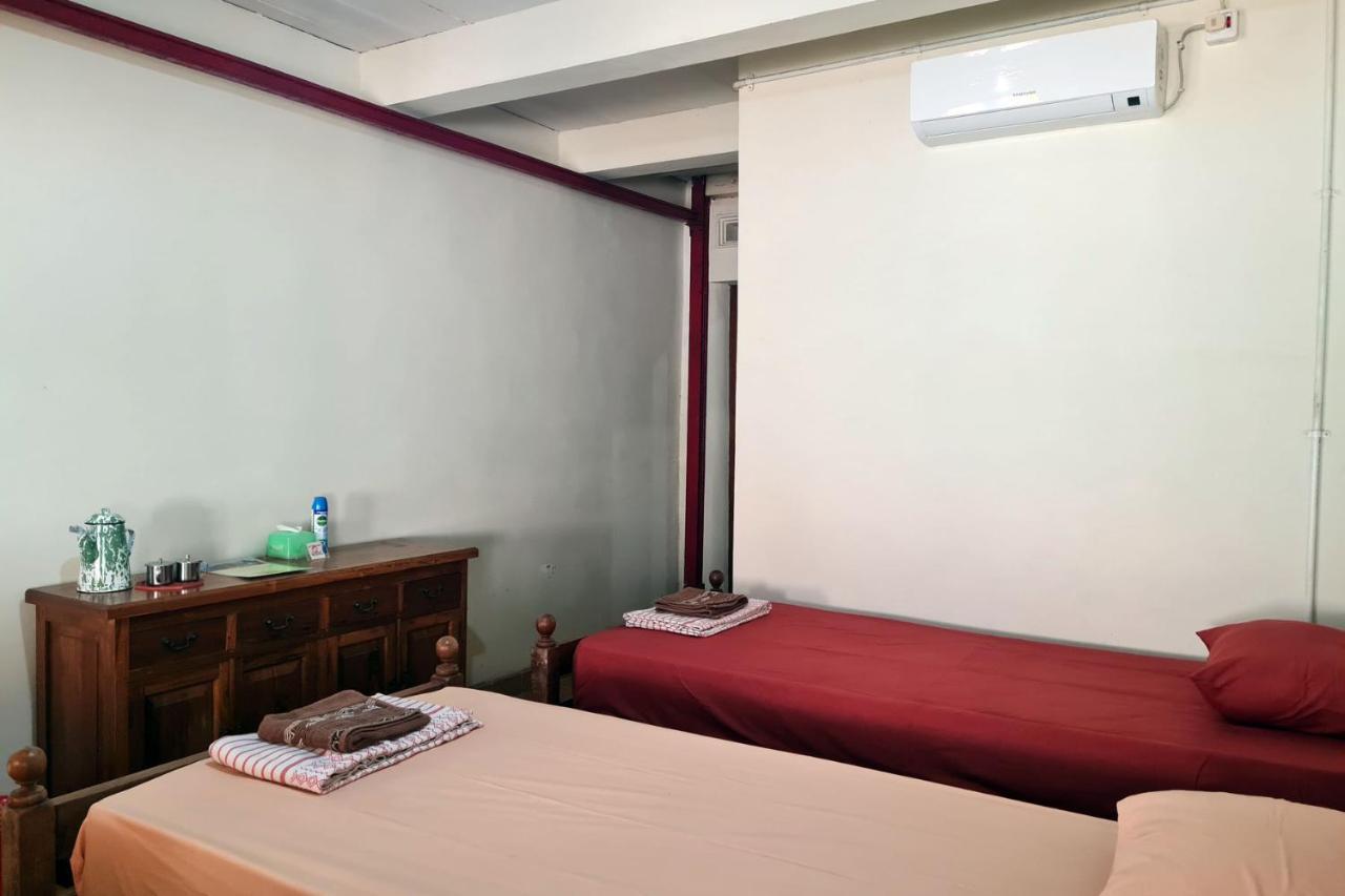 Omah Pitoe Yogya Homestay Yogyakarta Bagian luar foto
