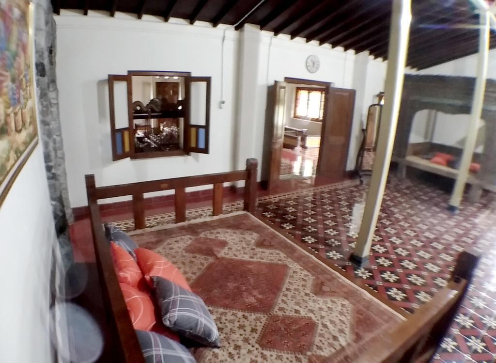 Omah Pitoe Yogya Homestay Yogyakarta Bagian luar foto